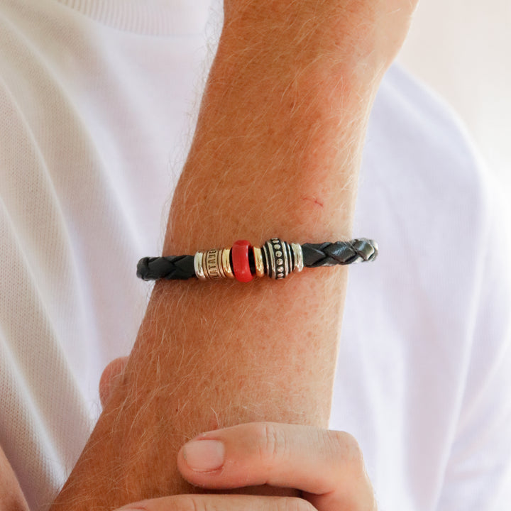 Leather bracelet with garnet resin