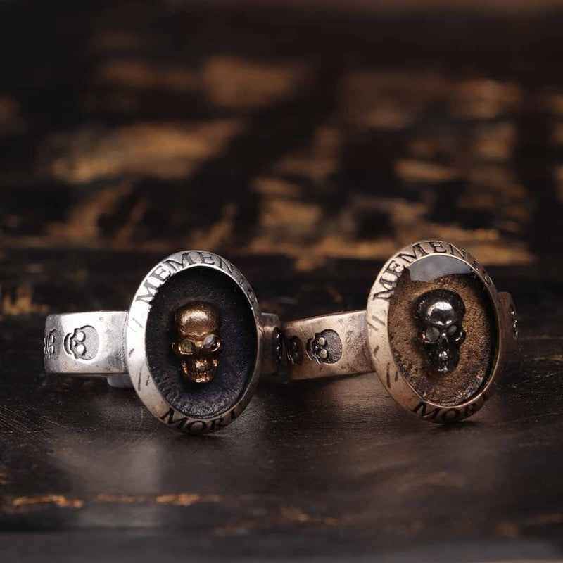 Anillo Unisex Calavera Donvina en bronce 2