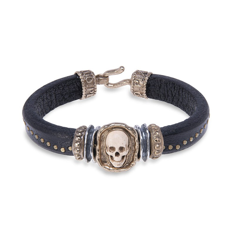 Pulsera de cuero con piezas de bronce, Plata 925 y calavera de resina 1