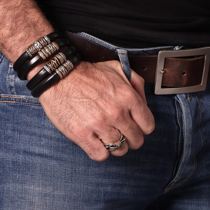 Pulsera Hombre Stud de cuero 2